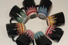 dot-mandala-mugs-2
